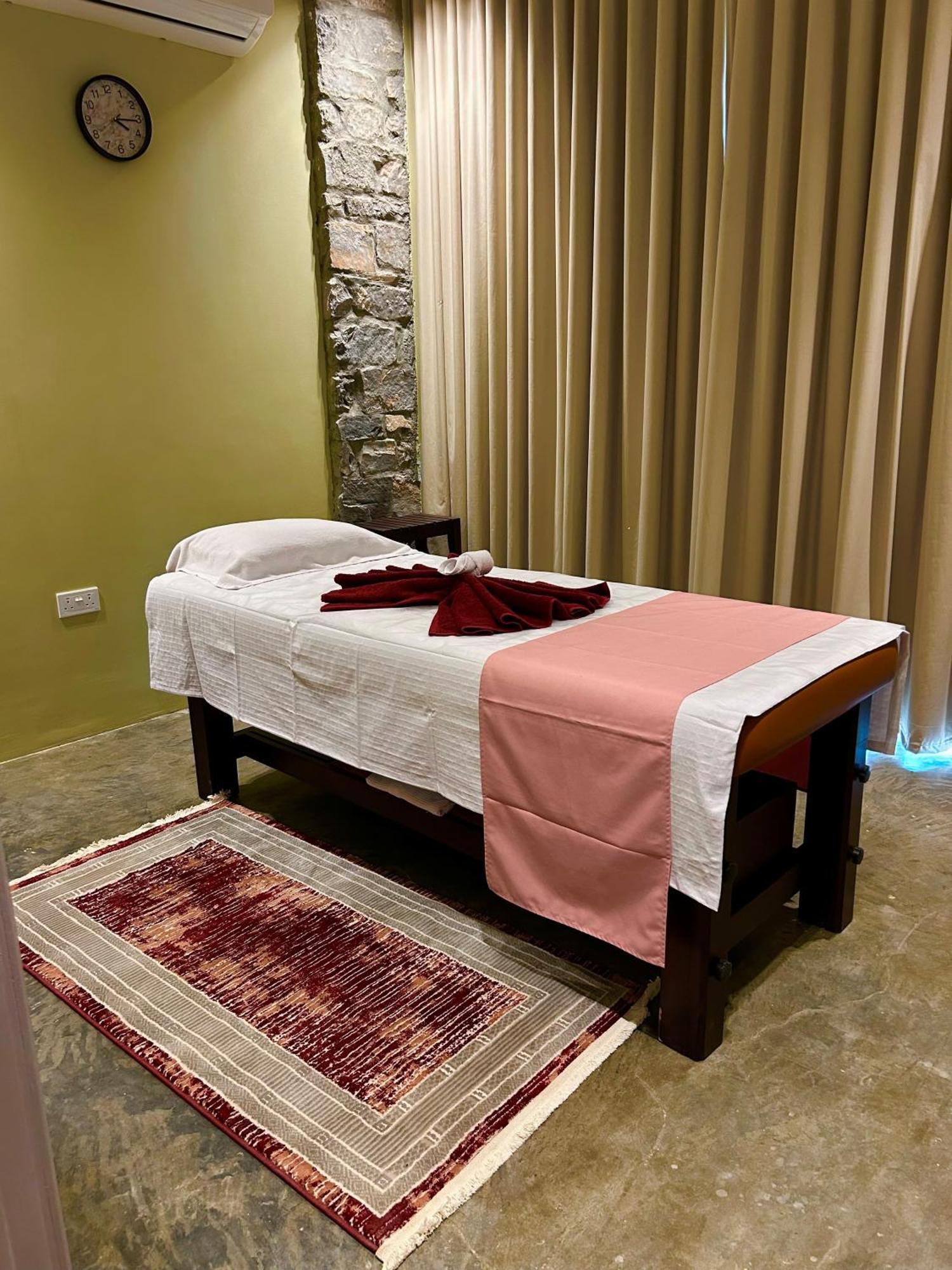 The View Hotel Al Hamra Luaran gambar