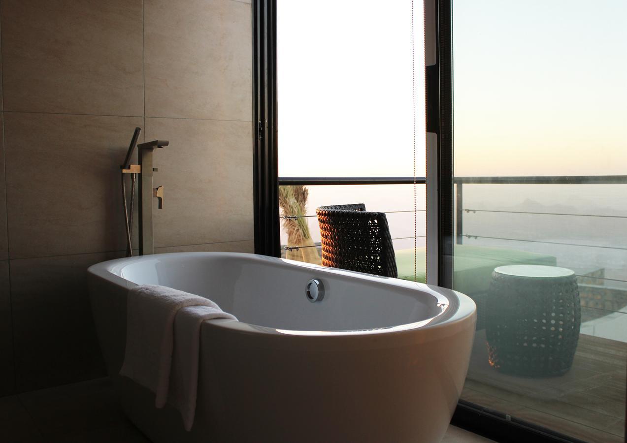 The View Hotel Al Hamra Bilik gambar